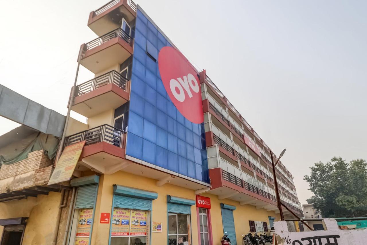 Oyo Hotel R K Residency Gurgaon Exteriör bild